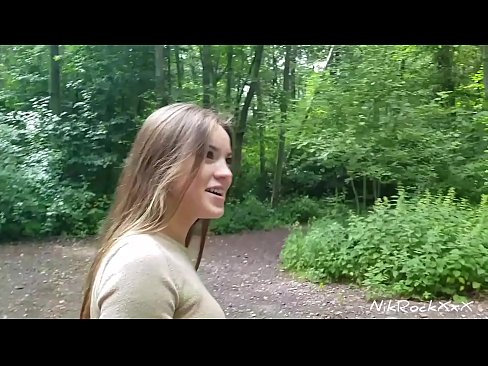 ❤️ Megkértem Evelinát, hogy nyilvános helyen szexeljünk! Igent mondott. Aztán seggbe basztam és a szájába élveztem. Aztán összepisálta magát. ️❌ Minőségi pornó at hu.doujin-sexy.ru ❤