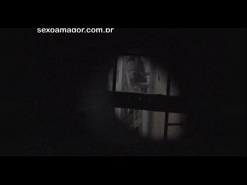 ❤️ Szőke lányt titokban videóra vette a környékbeli kukkoló, aki üreges téglák mögé rejtőzött ️❌ Minőségi pornó at hu.doujin-sexy.ru ❤